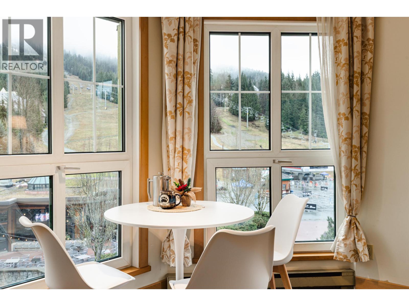 404 4557 Blackcomb Way, Whistler, British Columbia  V8E 0Y2 - Photo 6 - R3074617