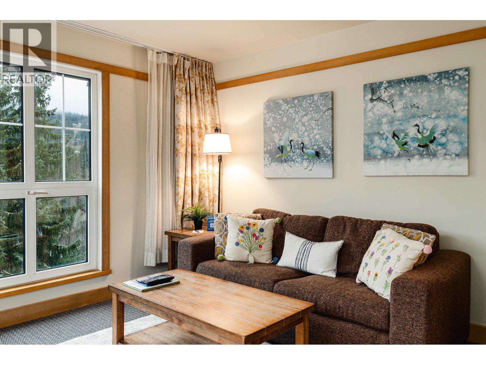 404 4557 Blackcomb Way, Whistler, British Columbia  V8E 0Y2 - Photo 9 - R3074617