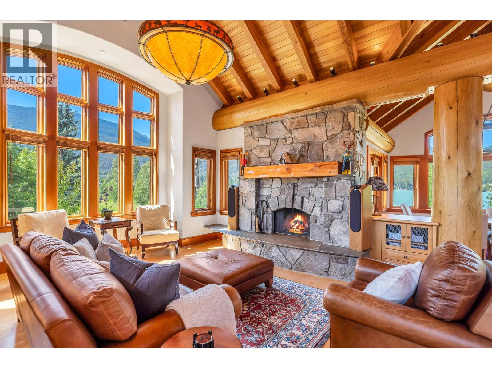 8059 Nicklaus North Boulevard, Whistler, British Columbia  V8E 1J7 - Photo 6 - R3074613