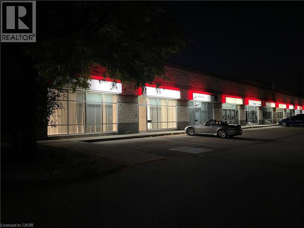 1440 Grahams Lane Unit# 3, Burlington, Ontario  L7S 1W3 - Photo 2 - 40794352