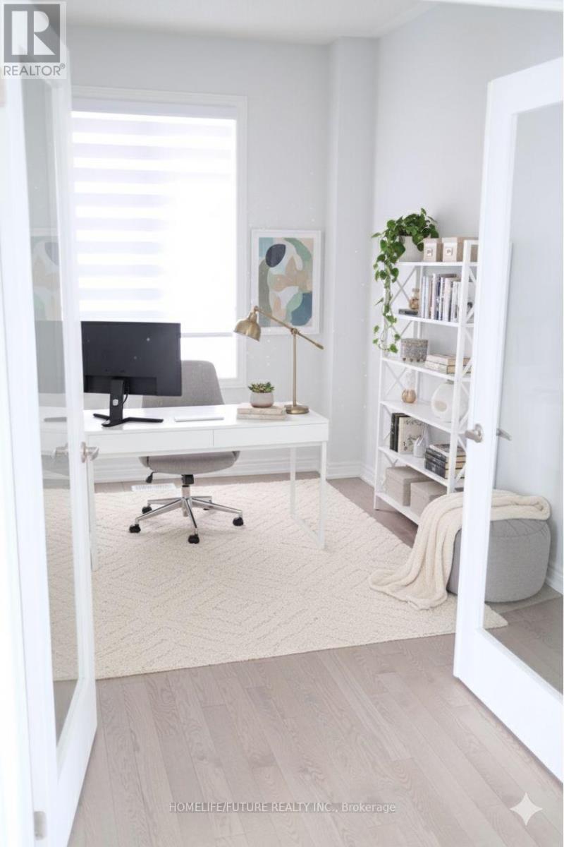 23 Faimira Avenue, Georgina, Ontario  L4P 0C2 - Photo 10 - N12644240