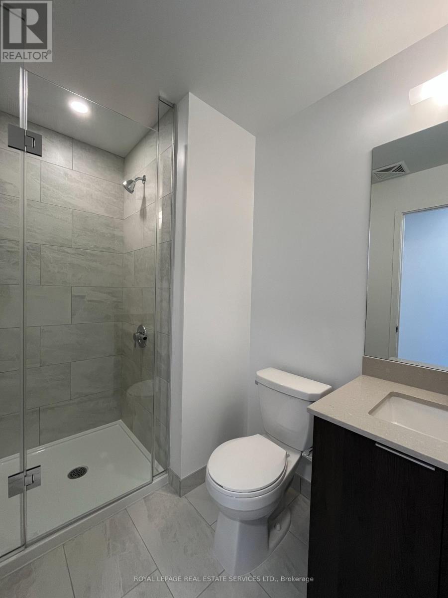 3210 - 395 Square One Drive, Mississauga, Ontario  L5B 0P6 - Photo 13 - W12644244