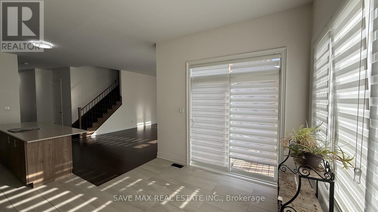 56 Lollard Way, Brampton, Ontario  L6Y 2C9 - Photo 12 - W12644246