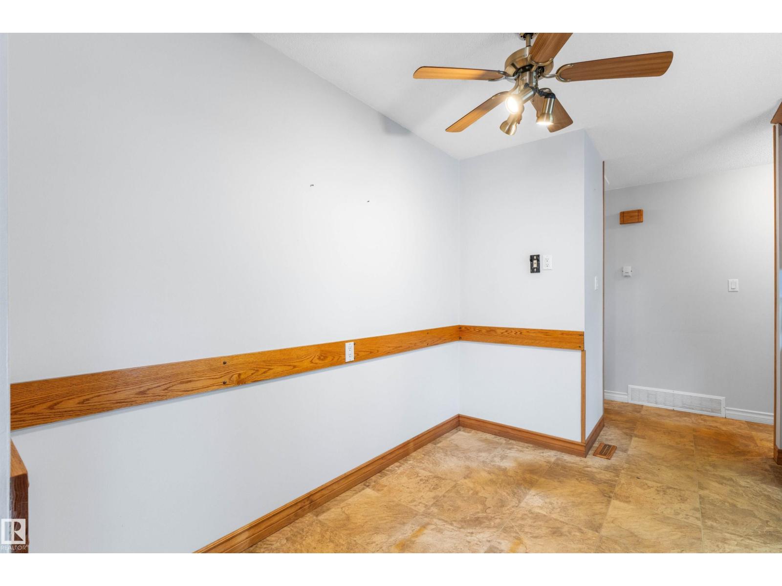 101 Brookwood Dr, Spruce Grove, Alberta  T7X 1C4 - Photo 17 - E4468449