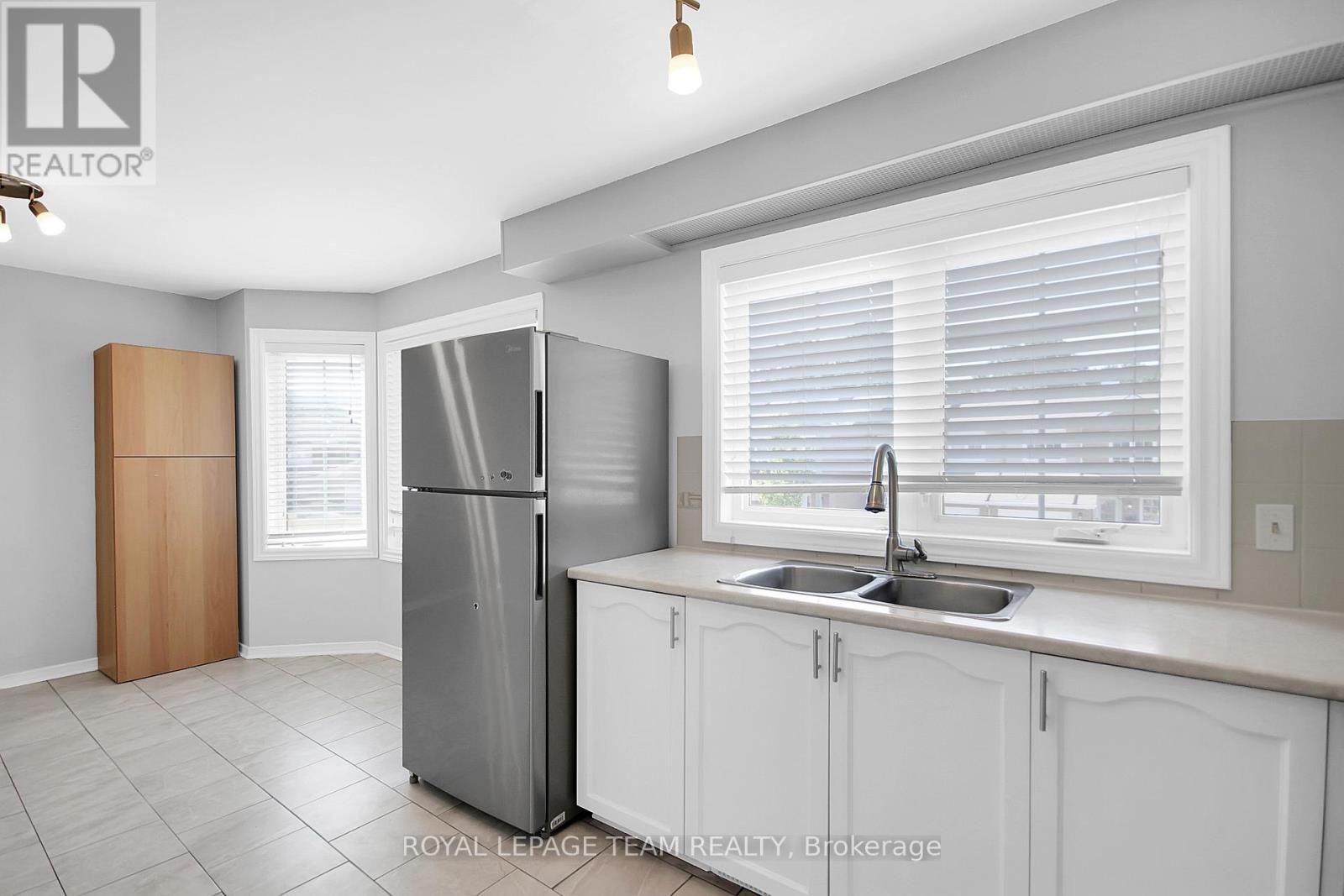 4 - 7 Wrenwood Crescent, Ottawa, Ontario  K2G 5V3 - Photo 25 - X12644280