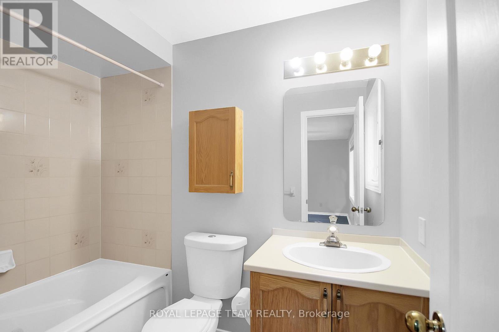 4 - 7 Wrenwood Crescent, Ottawa, Ontario  K2G 5V3 - Photo 35 - X12644280