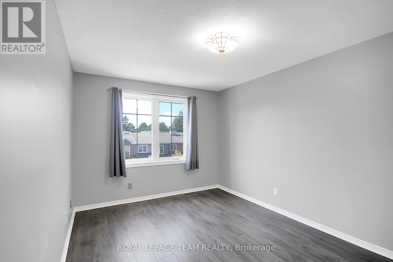 4 - 7 Wrenwood Crescent, Ottawa, Ontario  K2G 5V3 - Photo 39 - X12644280
