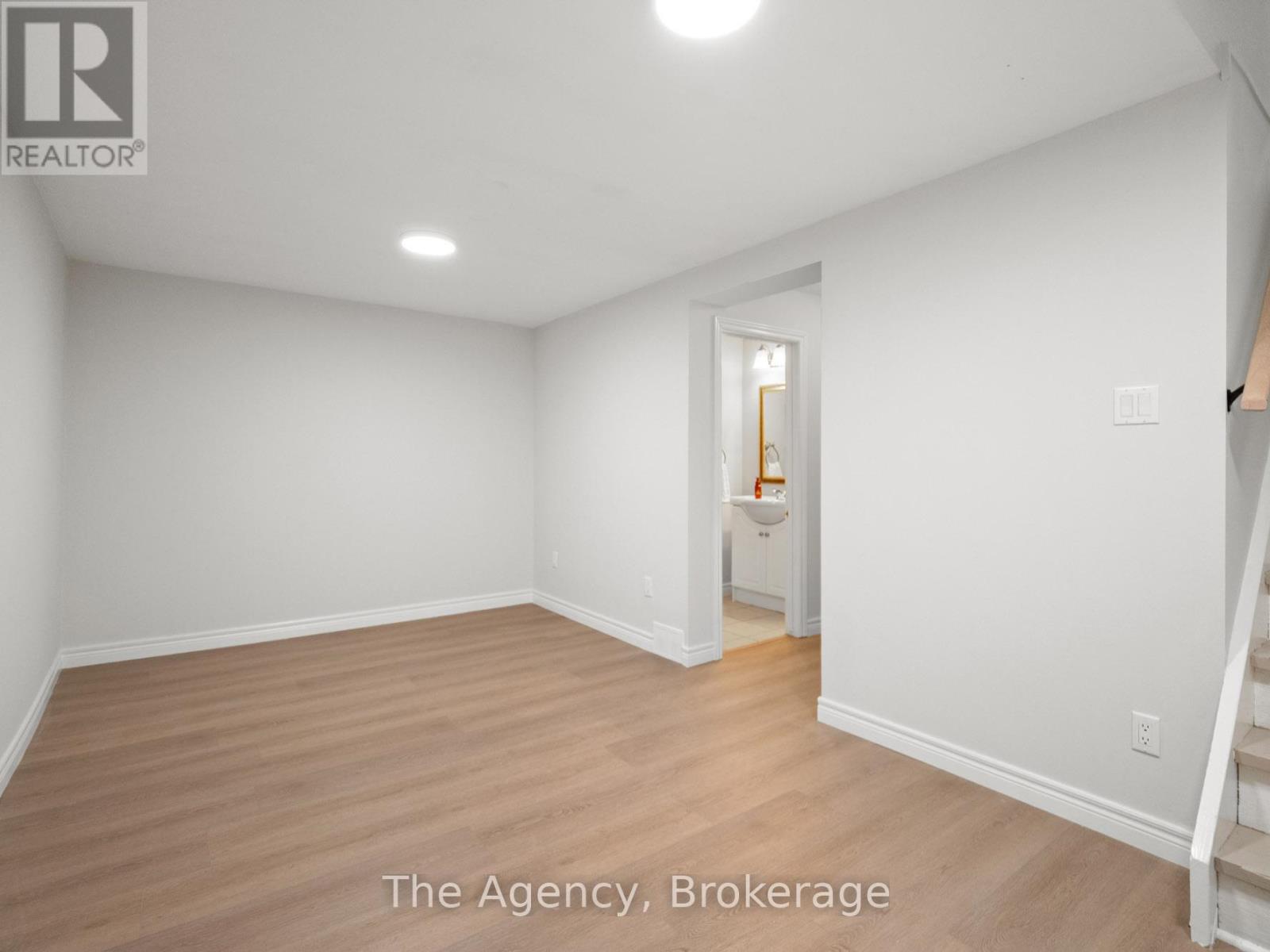 7 - 185 Denistoun Street, Welland, Ontario  L3C 6J6 - Photo 12 - X12644284