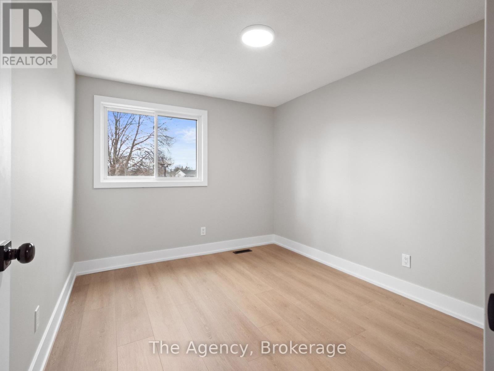 7 - 185 Denistoun Street, Welland, Ontario  L3C 6J6 - Photo 16 - X12644284