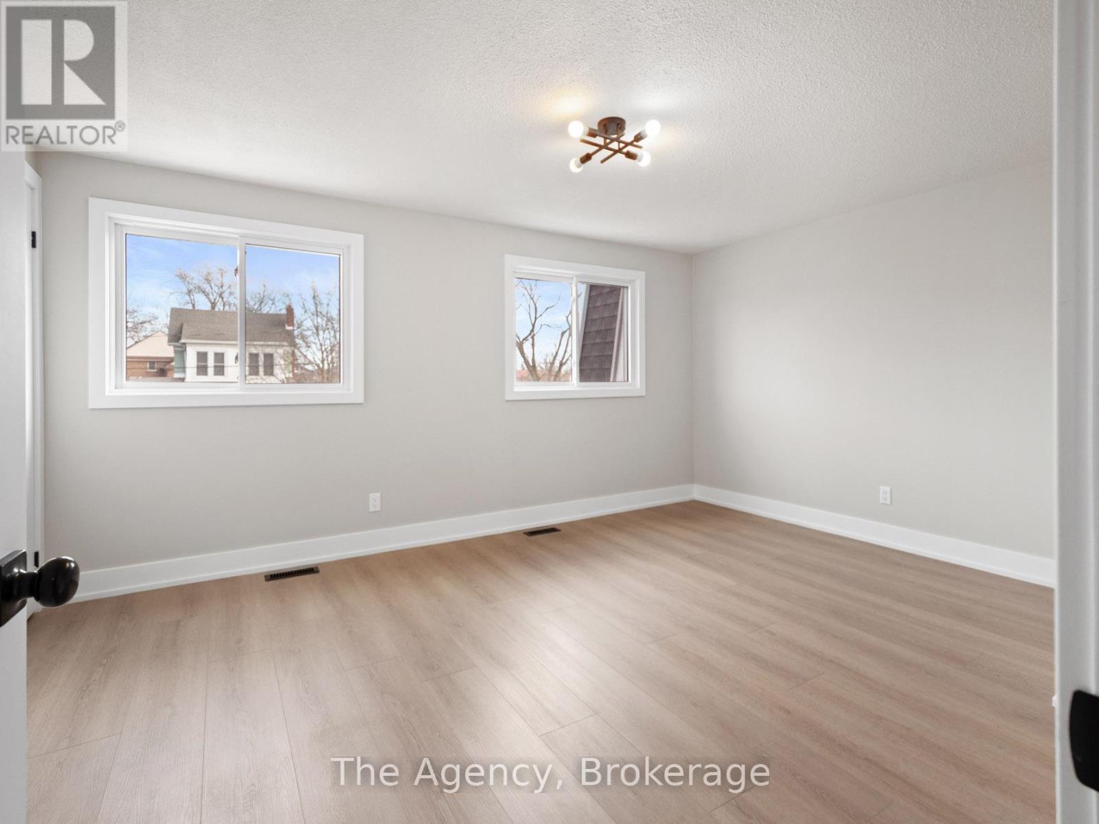 7 - 185 Denistoun Street, Welland, Ontario  L3C 6J6 - Photo 20 - X12644284