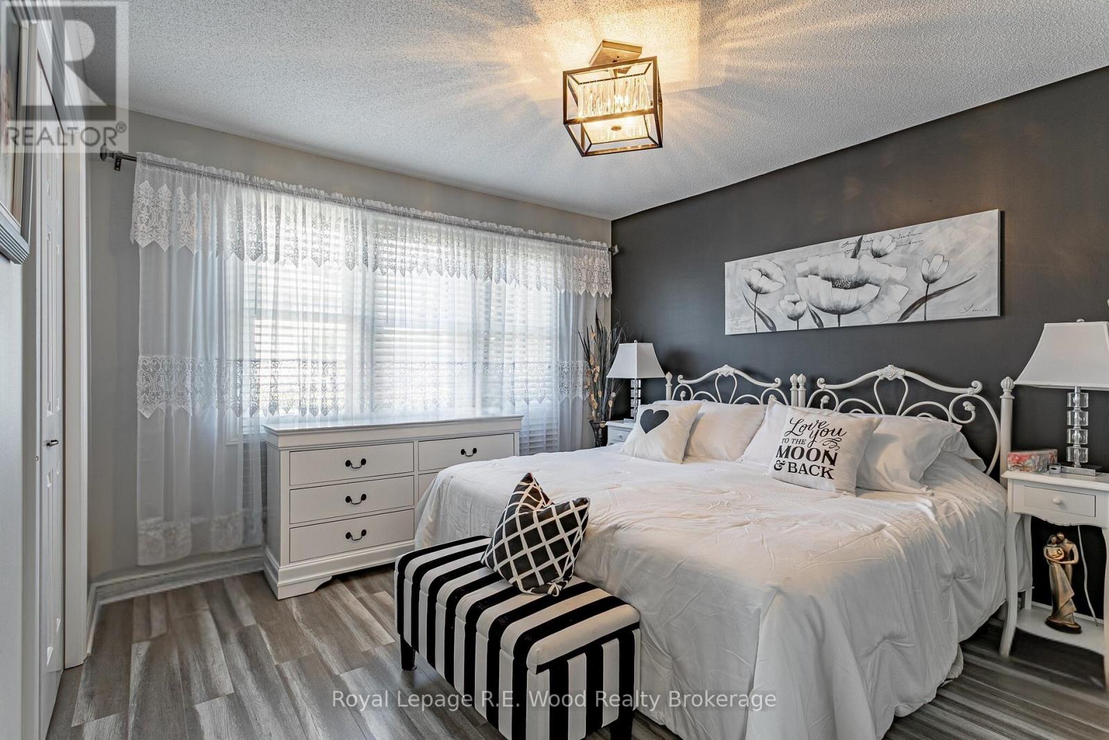 55 Seres Drive, Tillsonburg, Ontario  N4G 1Z7 - Photo 10 - X12644276