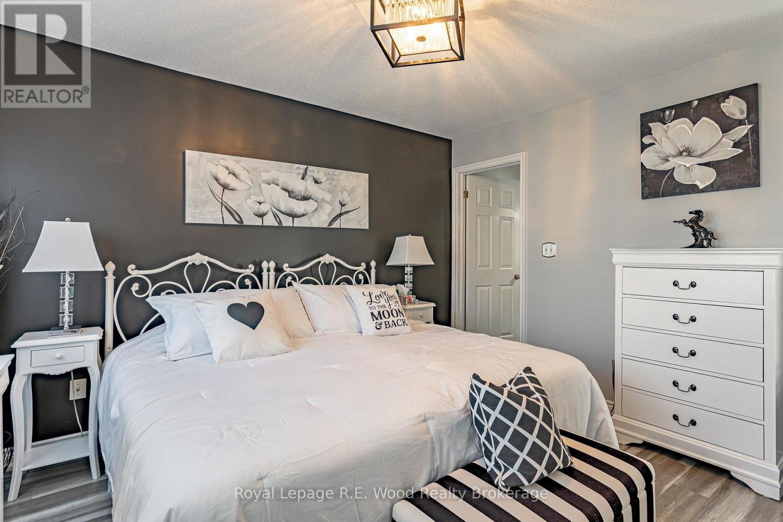 55 Seres Drive, Tillsonburg, Ontario  N4G 1Z7 - Photo 11 - X12644276