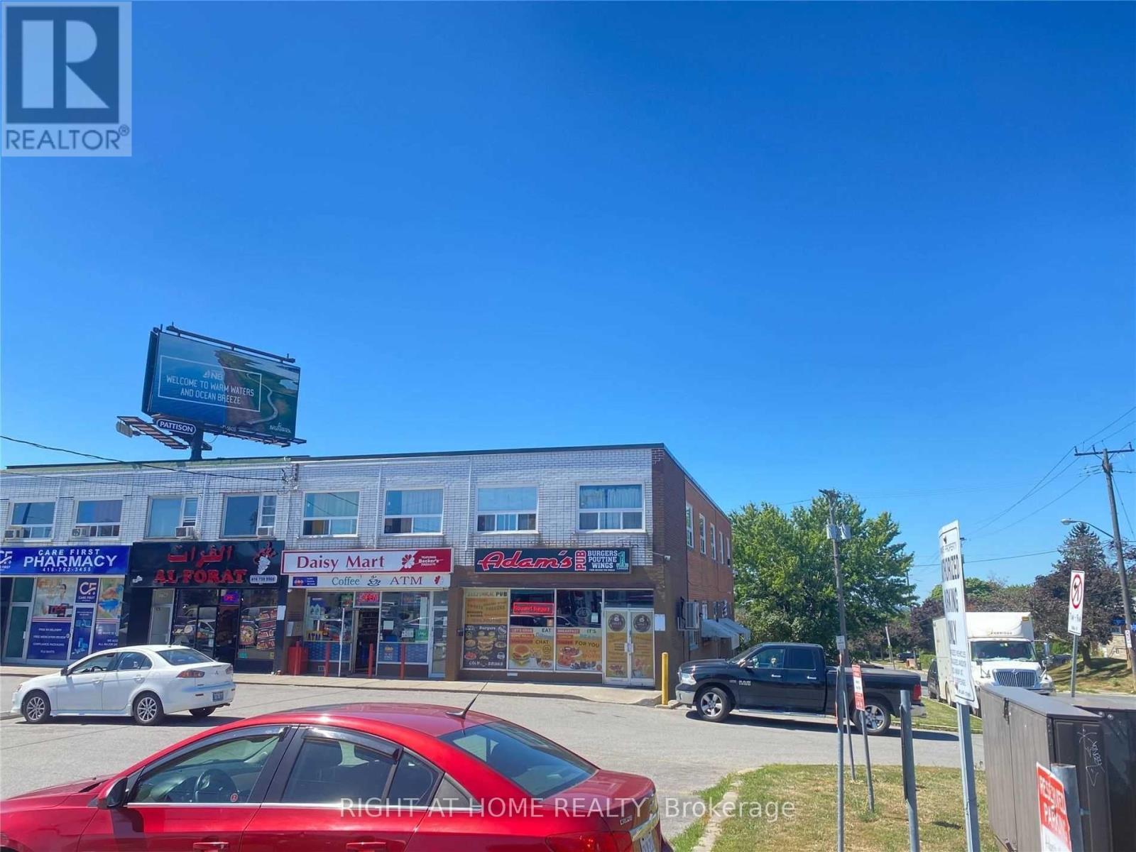 3 - 1758 VICTORIA PARK AVENUE, Toronto, Ontario