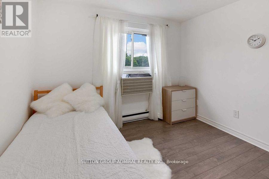 143 Torresdale Avenue, Toronto, Ontario  M2R 3K2 - Photo 14 - C12644262