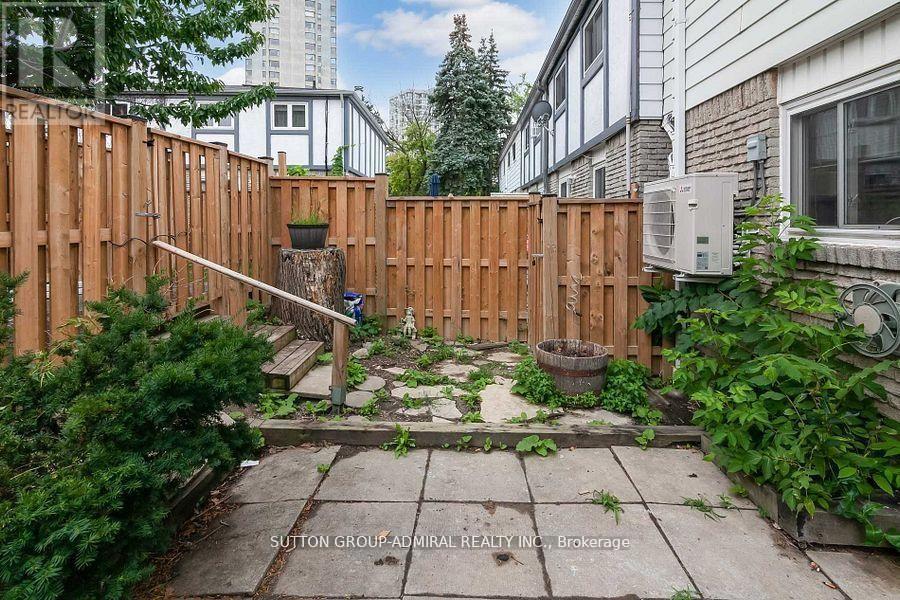 143 Torresdale Avenue, Toronto, Ontario  M2R 3K2 - Photo 16 - C12644262