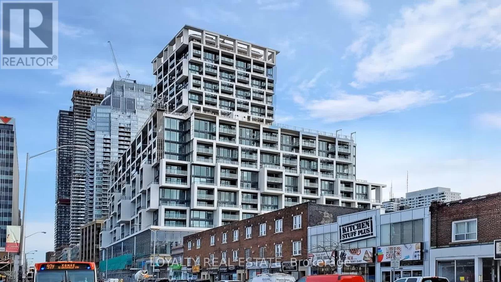 1616 - 5 SOUDAN AVENUE, Toronto, Ontario