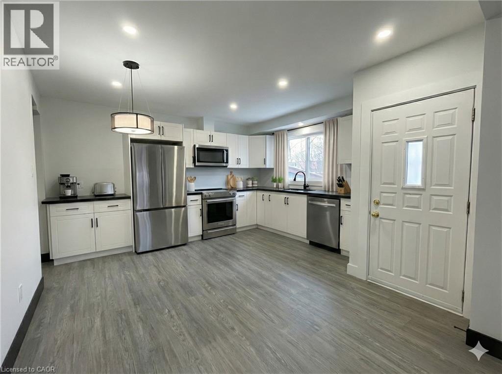 1048 Fennell Avenue E Unit# Main, Hamilton, Ontario  L8T 1R6 - Photo 2 - 40794395