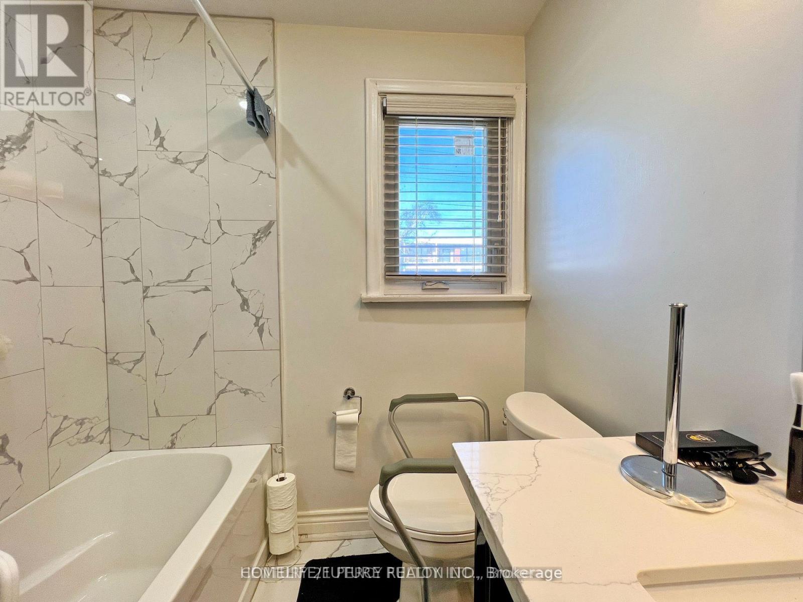 Main - 107 Seminole Avenue, Toronto, Ontario  M1J 1N8 - Photo 14 - E12644288