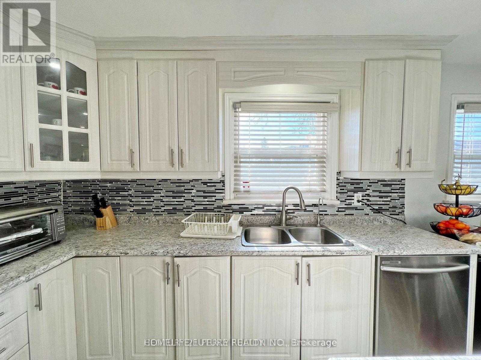 Main - 107 Seminole Avenue, Toronto, Ontario  M1J 1N8 - Photo 8 - E12644288