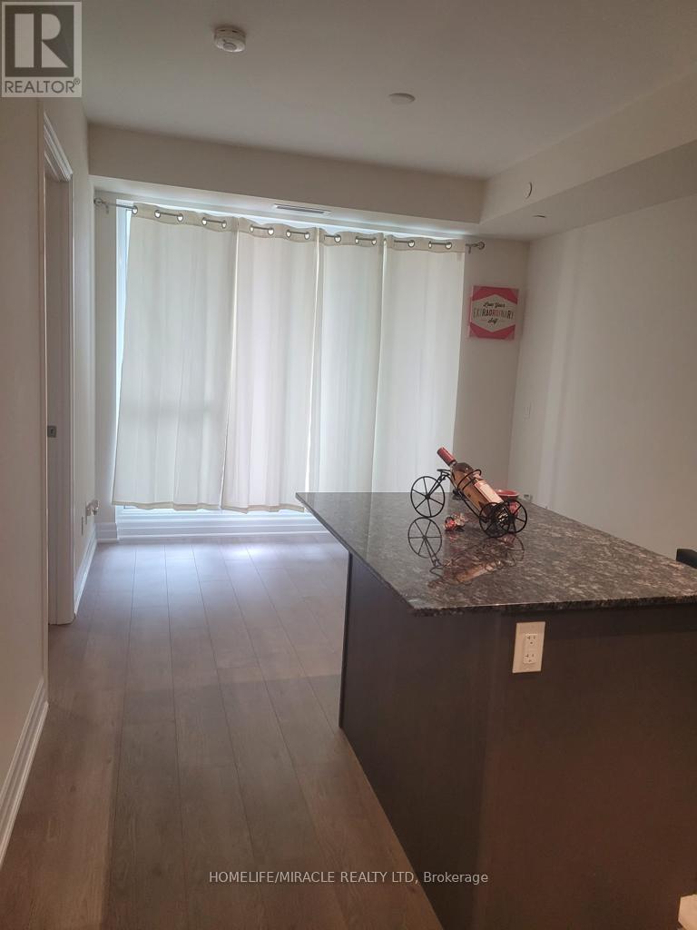 421 - 9085 Jane Street, Vaughan, Ontario  L4K 0L8 - Photo 2 - N12644278