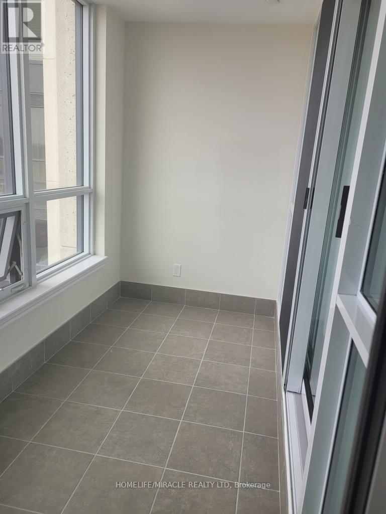 421 - 9085 Jane Street, Vaughan, Ontario  L4K 0L8 - Photo 9 - N12644278