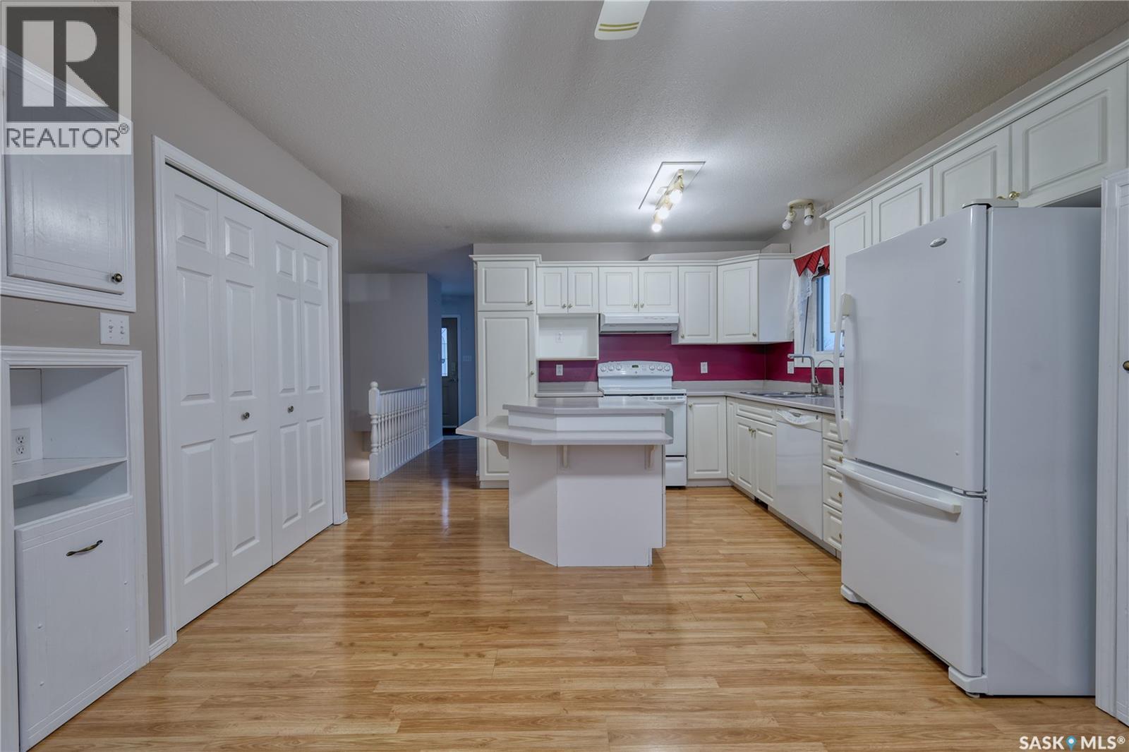 135 6th Avenue, Osler, Saskatchewan  S0K 3A0 - Photo 11 - SK025822