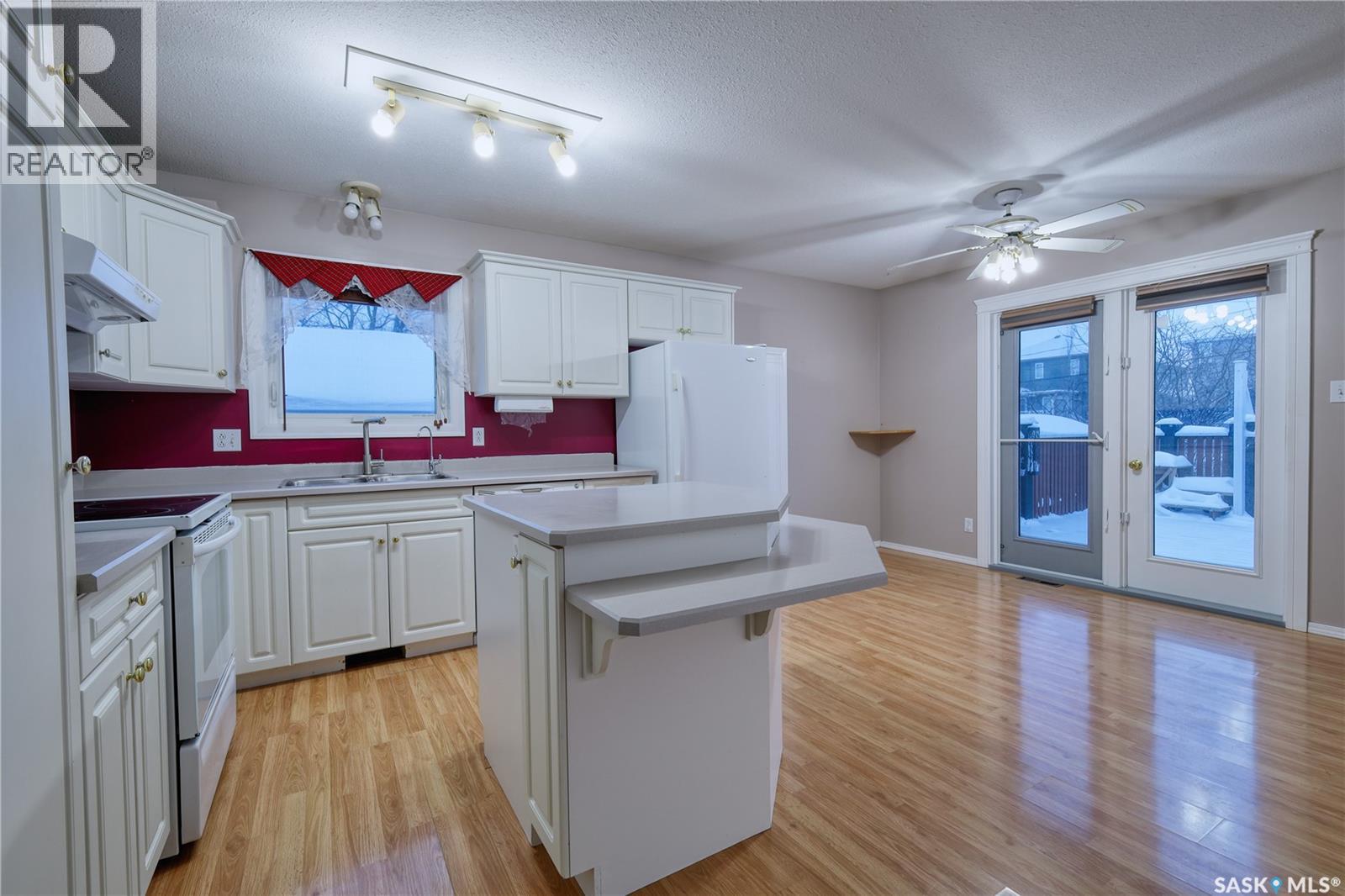 135 6th Avenue, Osler, Saskatchewan  S0K 3A0 - Photo 7 - SK025822