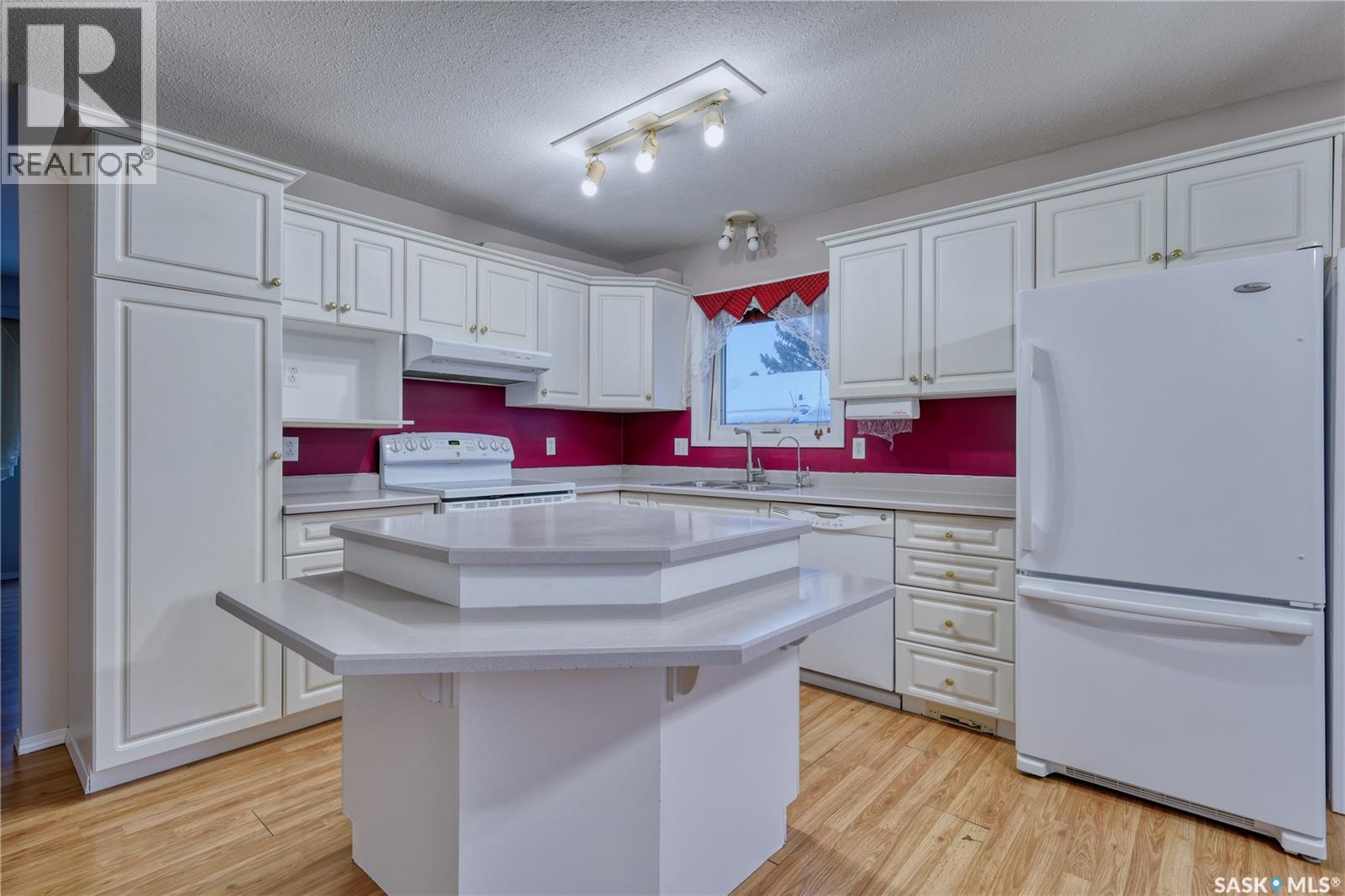 135 6th Avenue, Osler, Saskatchewan  S0K 3A0 - Photo 9 - SK025822