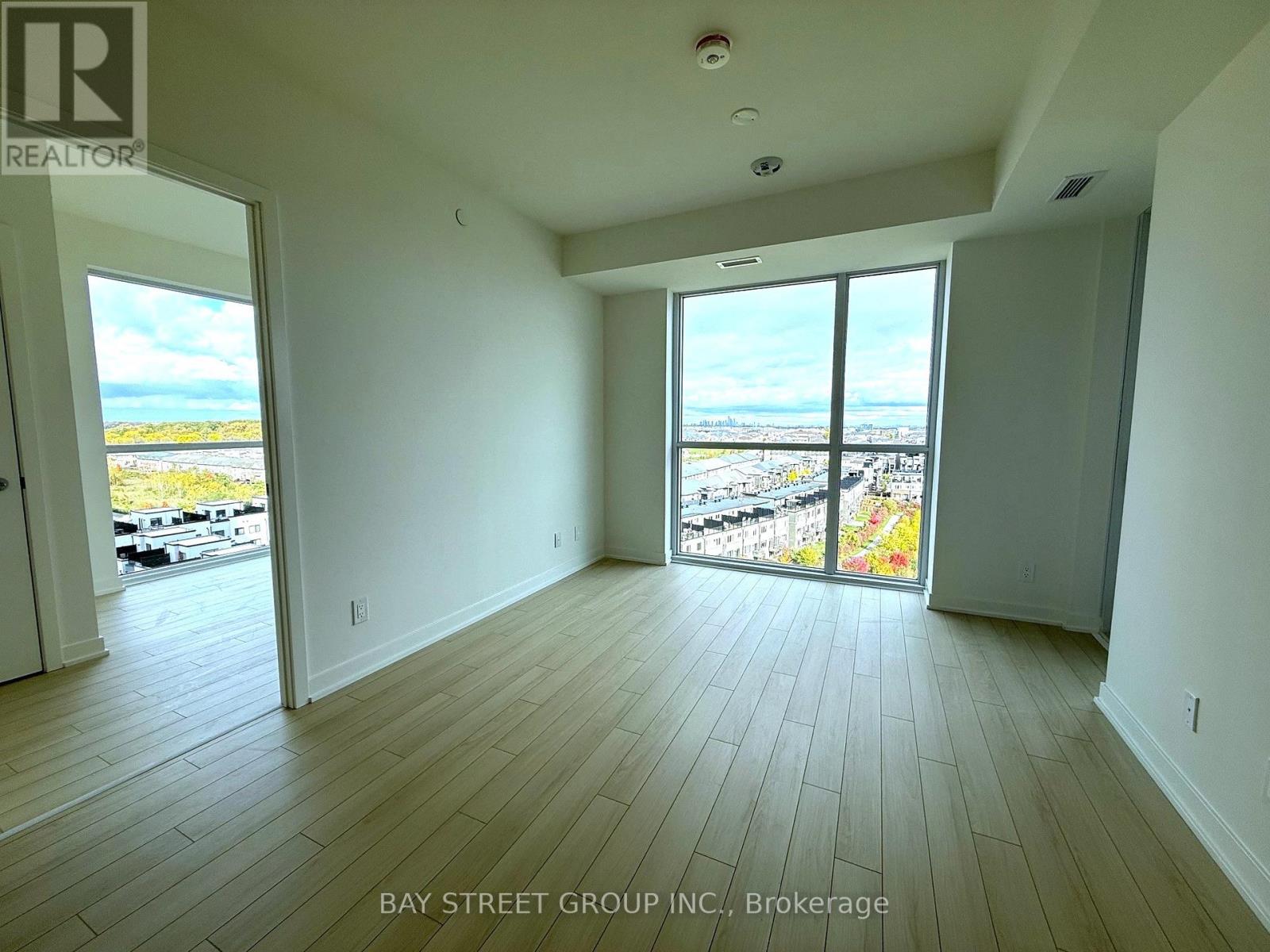 1003 - 3071 Trafalgar Road, Oakville, Ontario  L6H 8C6 - Photo 13 - W12644252