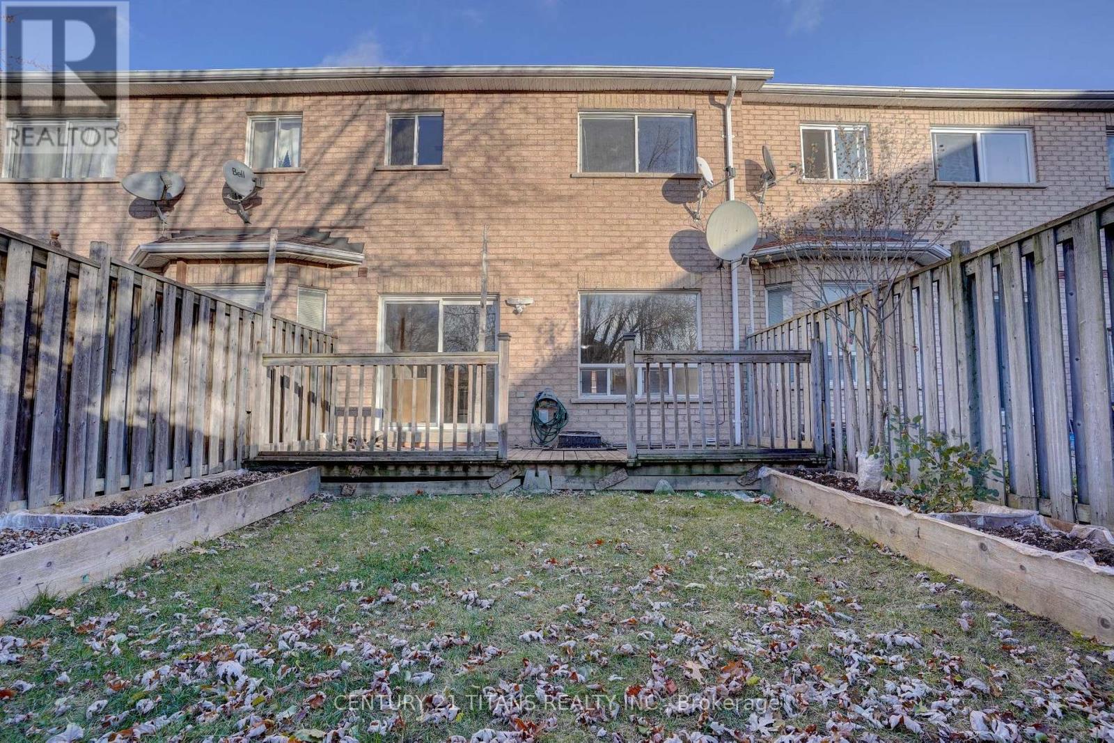 97 Triple Crown Avenue, Toronto, Ontario  M9W 7E2 - Photo 22 - W12644268