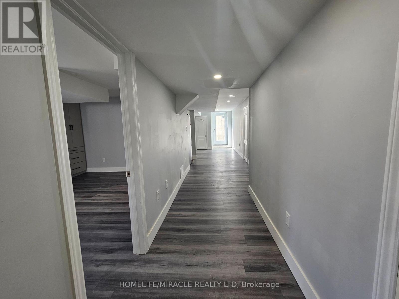 6306 Crickadorn Court N, Mississauga, Ontario  L5N 2J6 - Photo 12 - W12644272