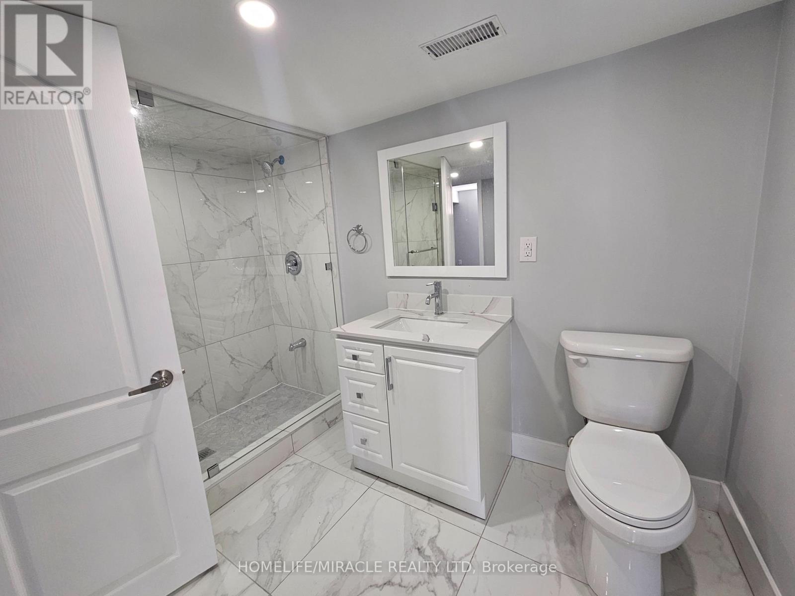 6306 Crickadorn Court N, Mississauga, Ontario  L5N 2J6 - Photo 19 - W12644272