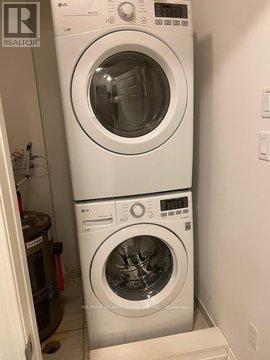 209 - 50 Sky Harbour Drive W, Brampton, Ontario  L6Y 6B8 - Photo 7 - W12644282