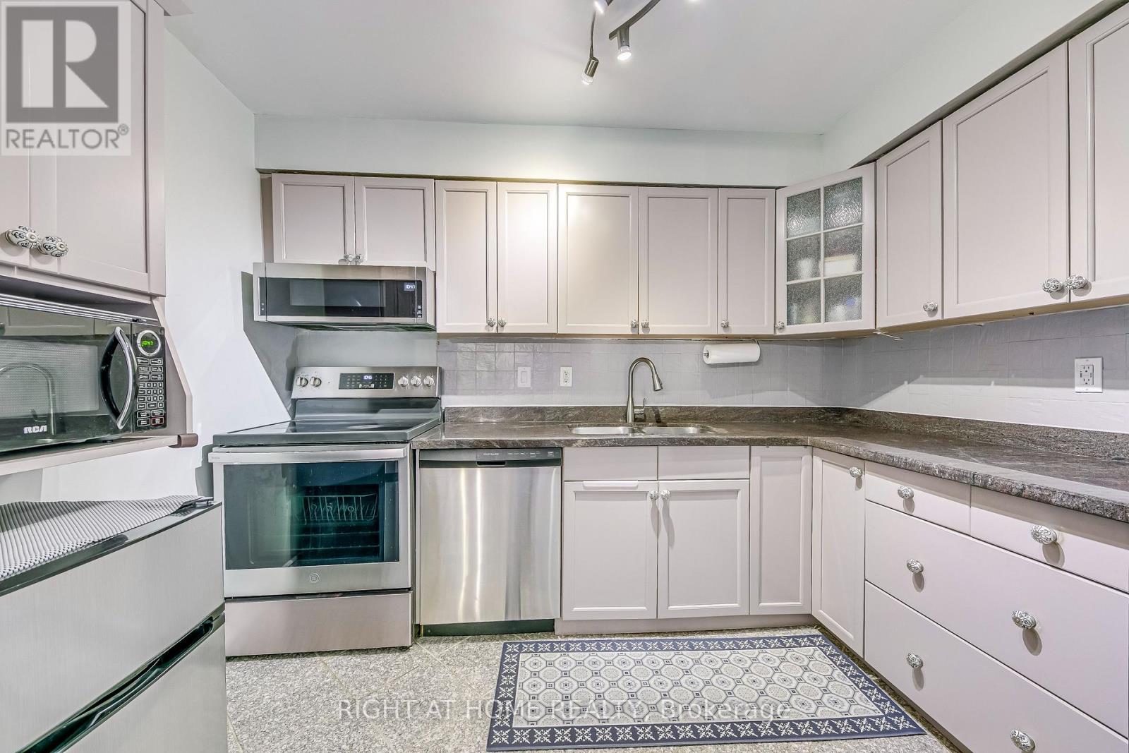 103 - 366 The East Mall, Toronto, Ontario  M9B 6C6 - Photo 12 - W12644286