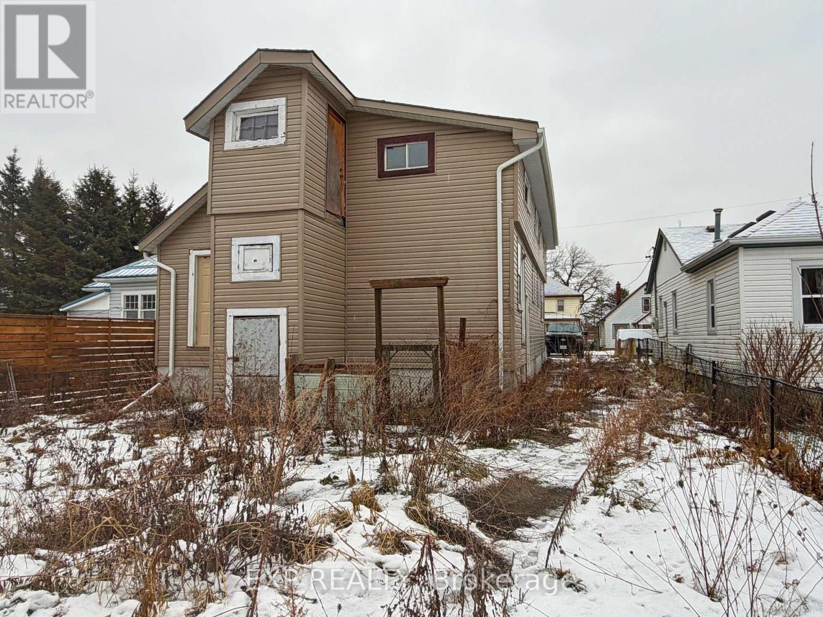 16 Nelson Street, Norfolk, Ontario  N3Y 3E3 - Photo 3 - X12644298