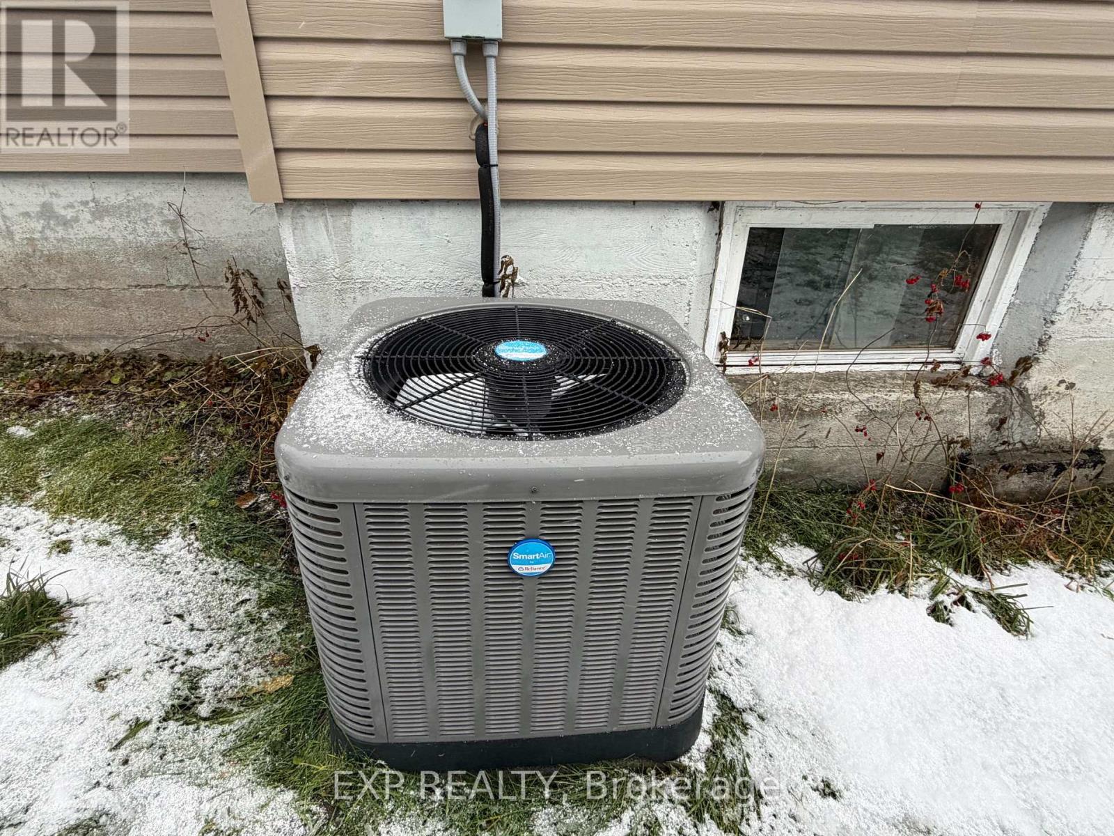 16 Nelson Street, Norfolk, Ontario  N3Y 3E3 - Photo 5 - X12644298