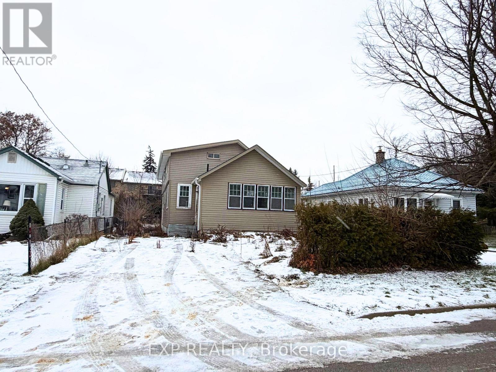 16 Nelson Street, Norfolk, Ontario  N3Y 3E3 - Photo 8 - X12644298