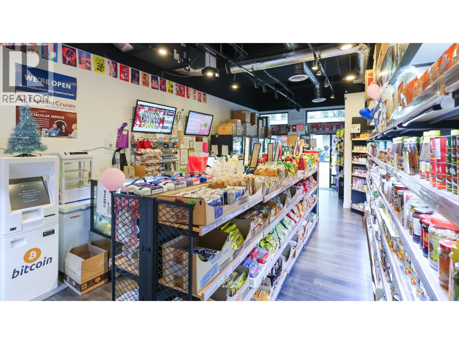 5272 Grimmer Street, Burnaby, British Columbia  V5H 2H2 - Photo 4 - C8074691