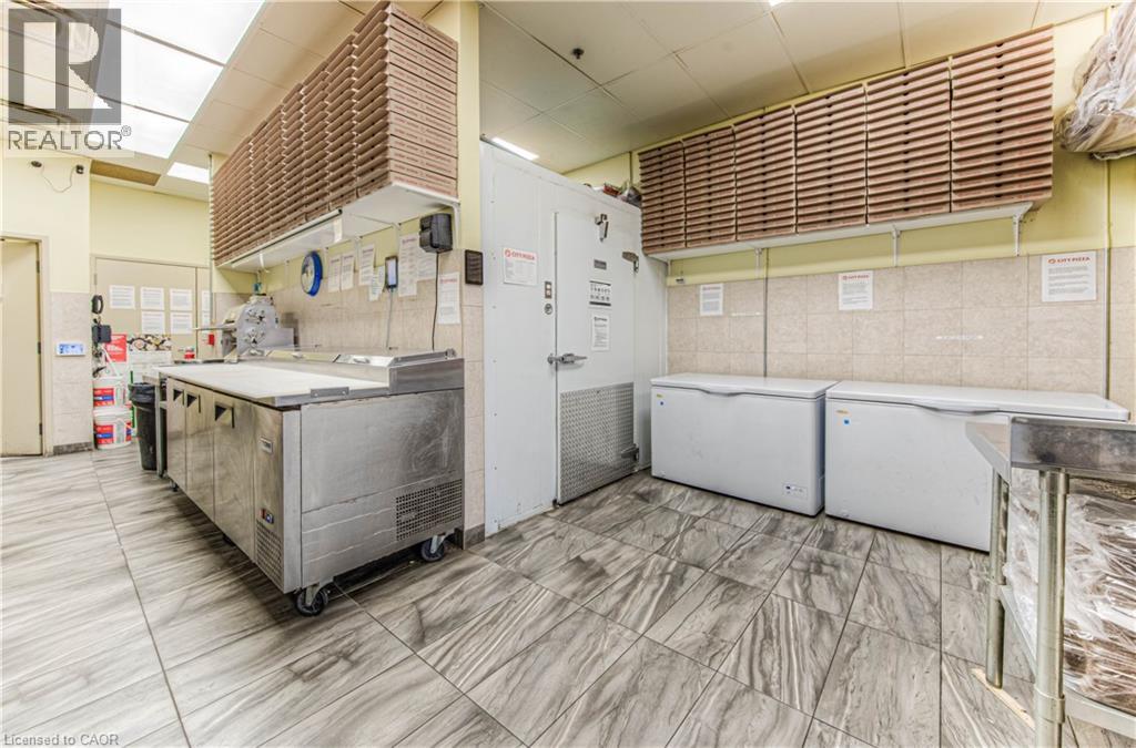 580 Hespeler Road Unit# B2, Cambridge, Ontario  N1R 2J8 - Photo 5 - 40794685