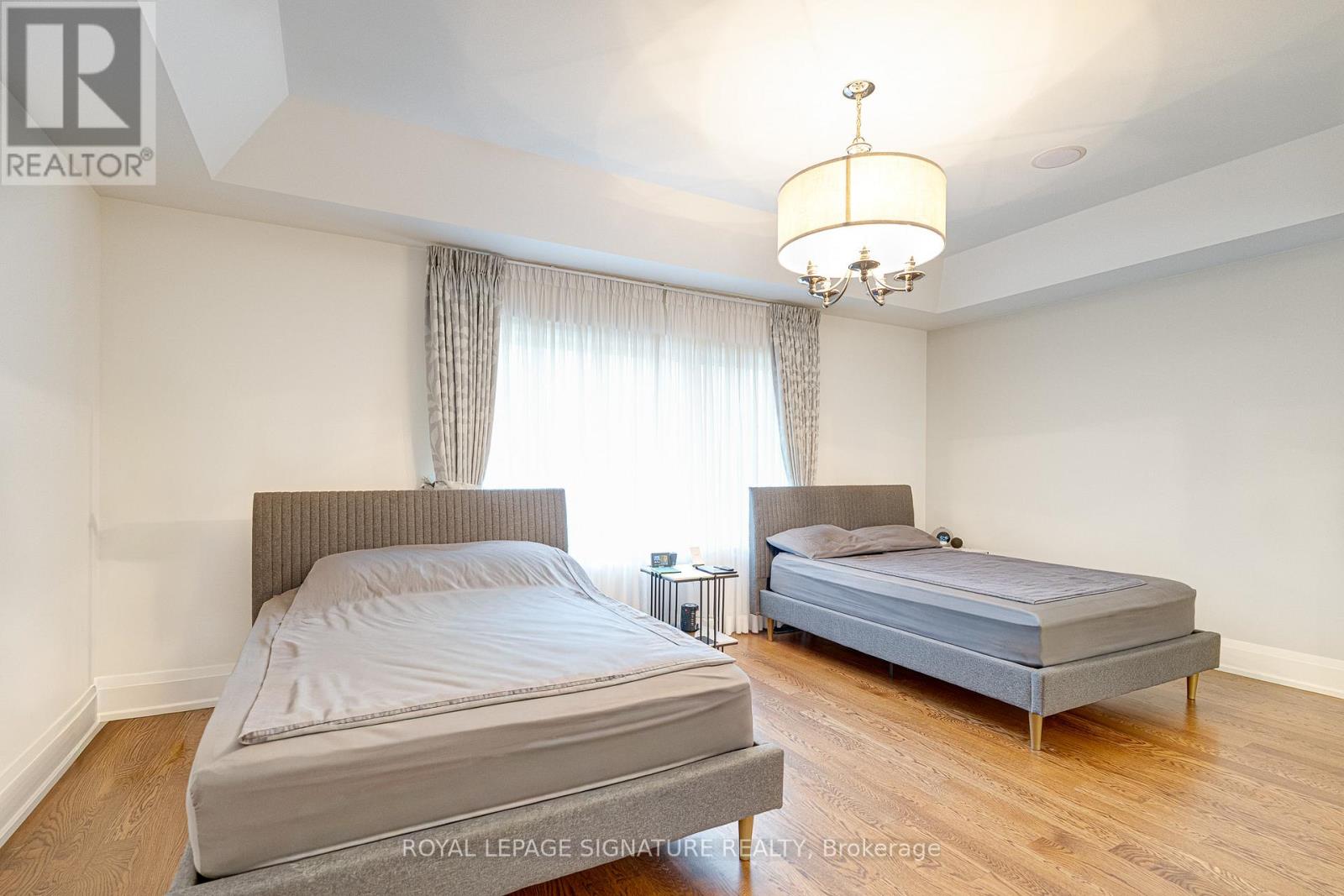 119b Hillside Avenue, Toronto, Ontario  M8V 1T3 - Photo 19 - W12644090