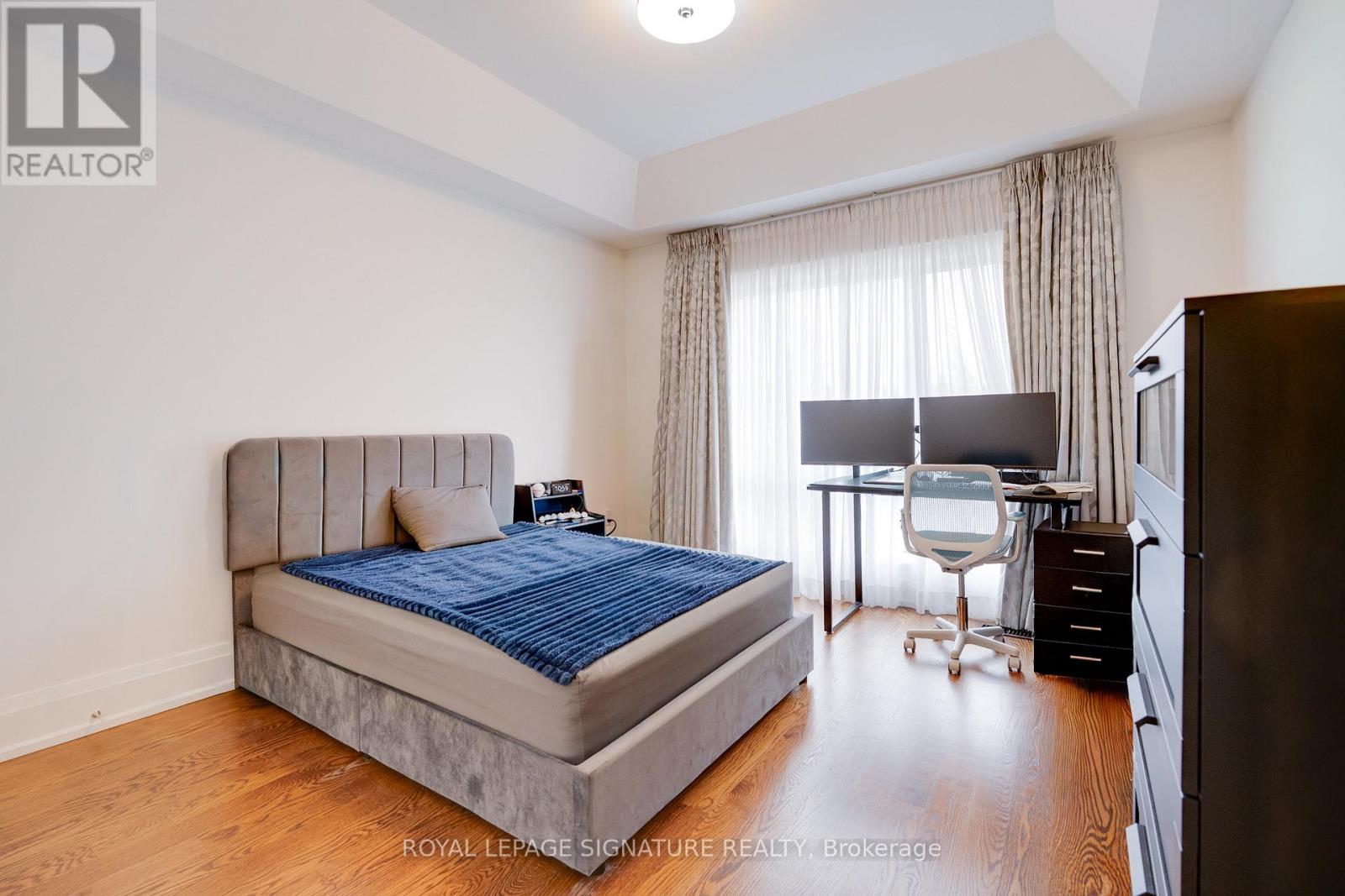 119b Hillside Avenue, Toronto, Ontario  M8V 1T3 - Photo 28 - W12644090