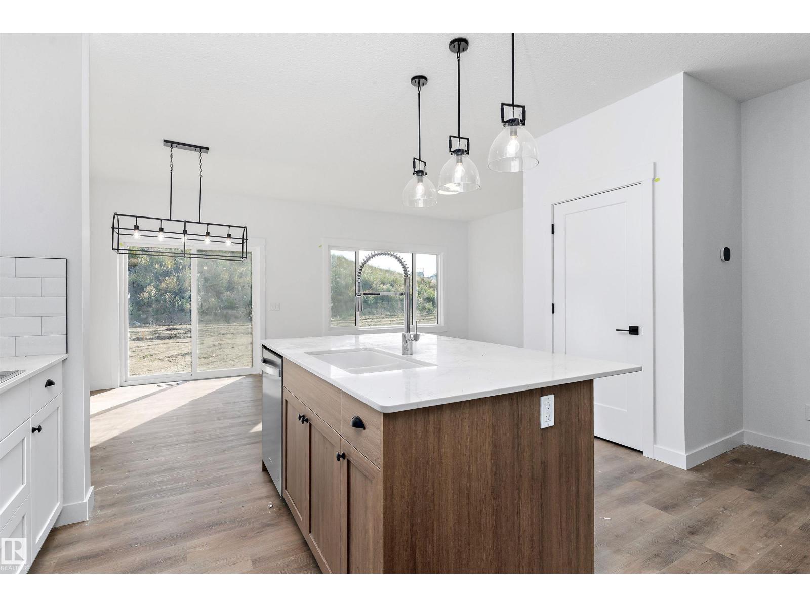 4511 Warbler Loop Nw, Edmonton, Alberta  T5S 2C2 - Photo 4 - E4468453