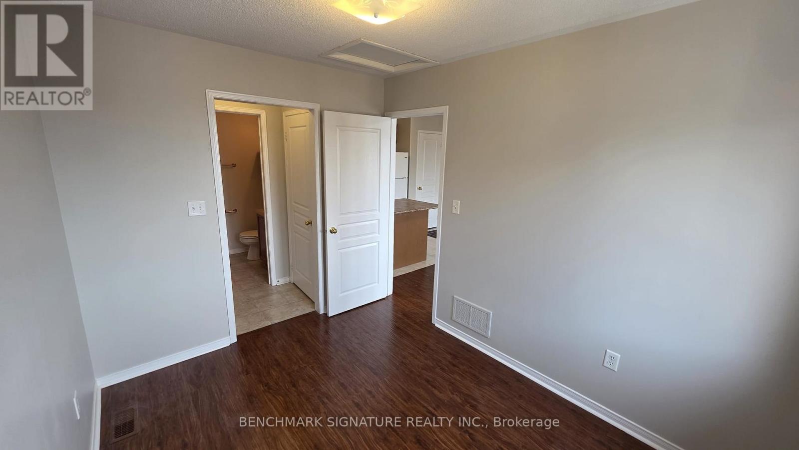 Rear Coach House - 676 Cornell Rouge Boulevard, Markham, Ontario  L6B 0P4 - Photo 17 - N12644318