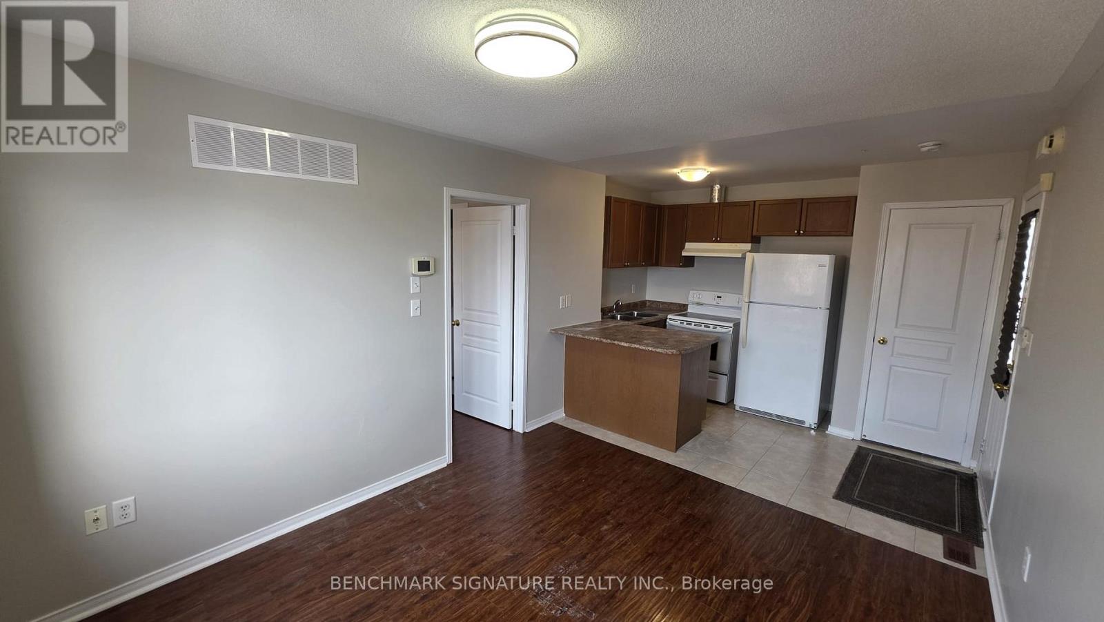 Rear Coach House - 676 Cornell Rouge Boulevard, Markham, Ontario  L6B 0P4 - Photo 9 - N12644318