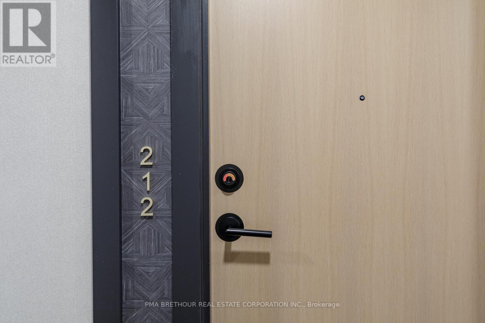 212 - 31 Huron Street, Collingwood, Ontario  L9Y 5T7 - Photo 2 - S12644306