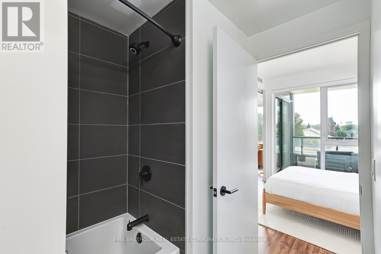 210 - 31 Huron Street, Collingwood, Ontario  L9Y 5T7 - Photo 15 - S12644308