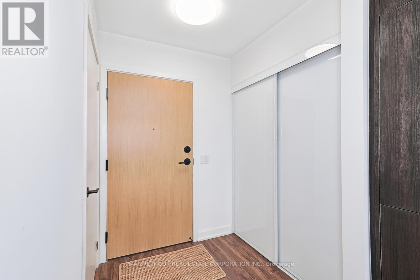 210 - 31 Huron Street, Collingwood, Ontario  L9Y 5T7 - Photo 5 - S12644308