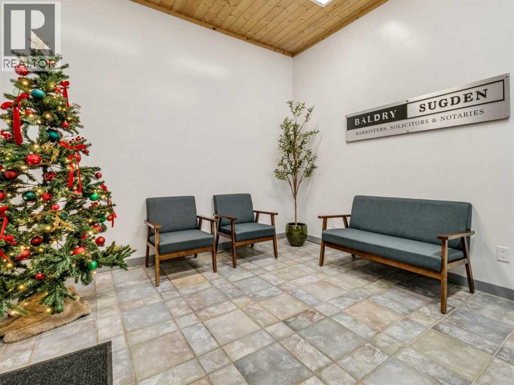 19 Broadway  N, Raymond, Alberta  T0K 2S0 - Photo 9 - A2184291