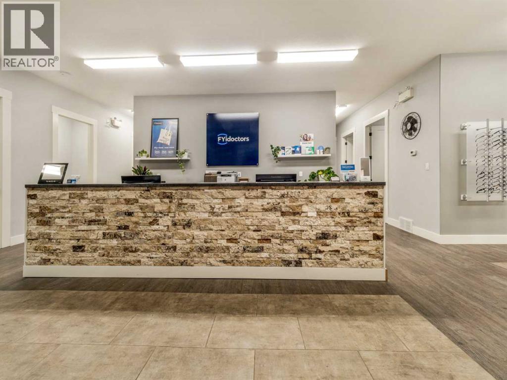 19 Broadway  N, Raymond, Alberta  T0K 2S0 - Photo 31 - A2184291