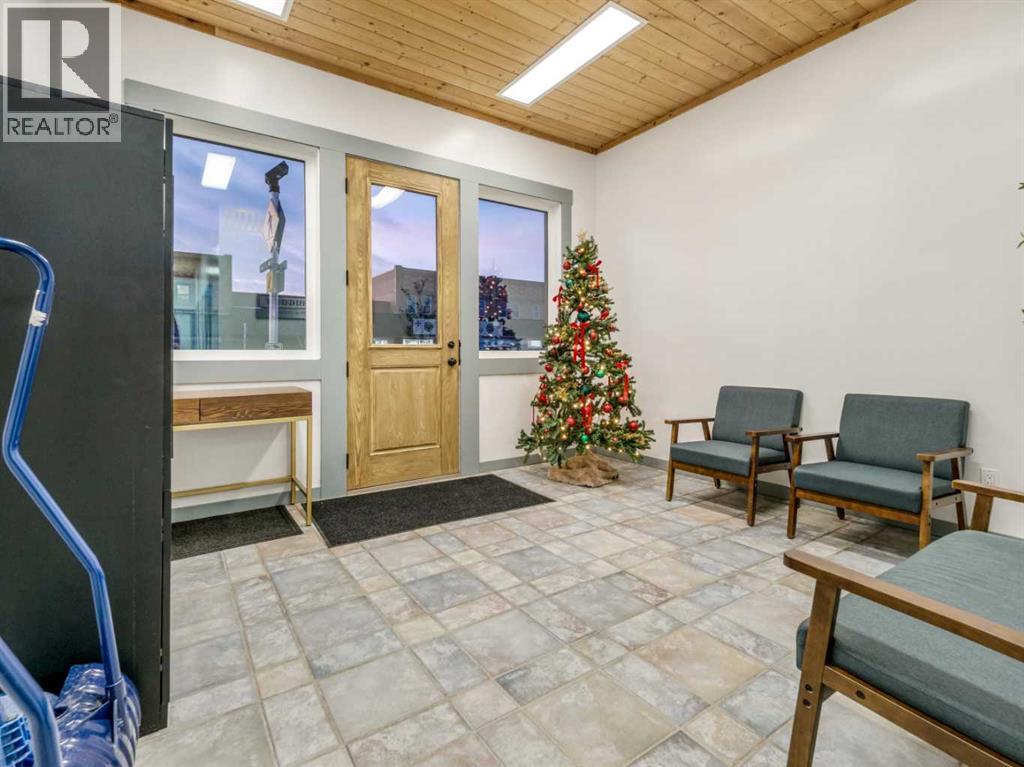 19 Broadway  N, Raymond, Alberta  T0K 2S0 - Photo 10 - A2184291